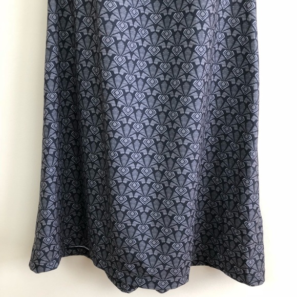 PrAna Quinn Dress is Charcoal Botanica Print - Picture 4 of 7